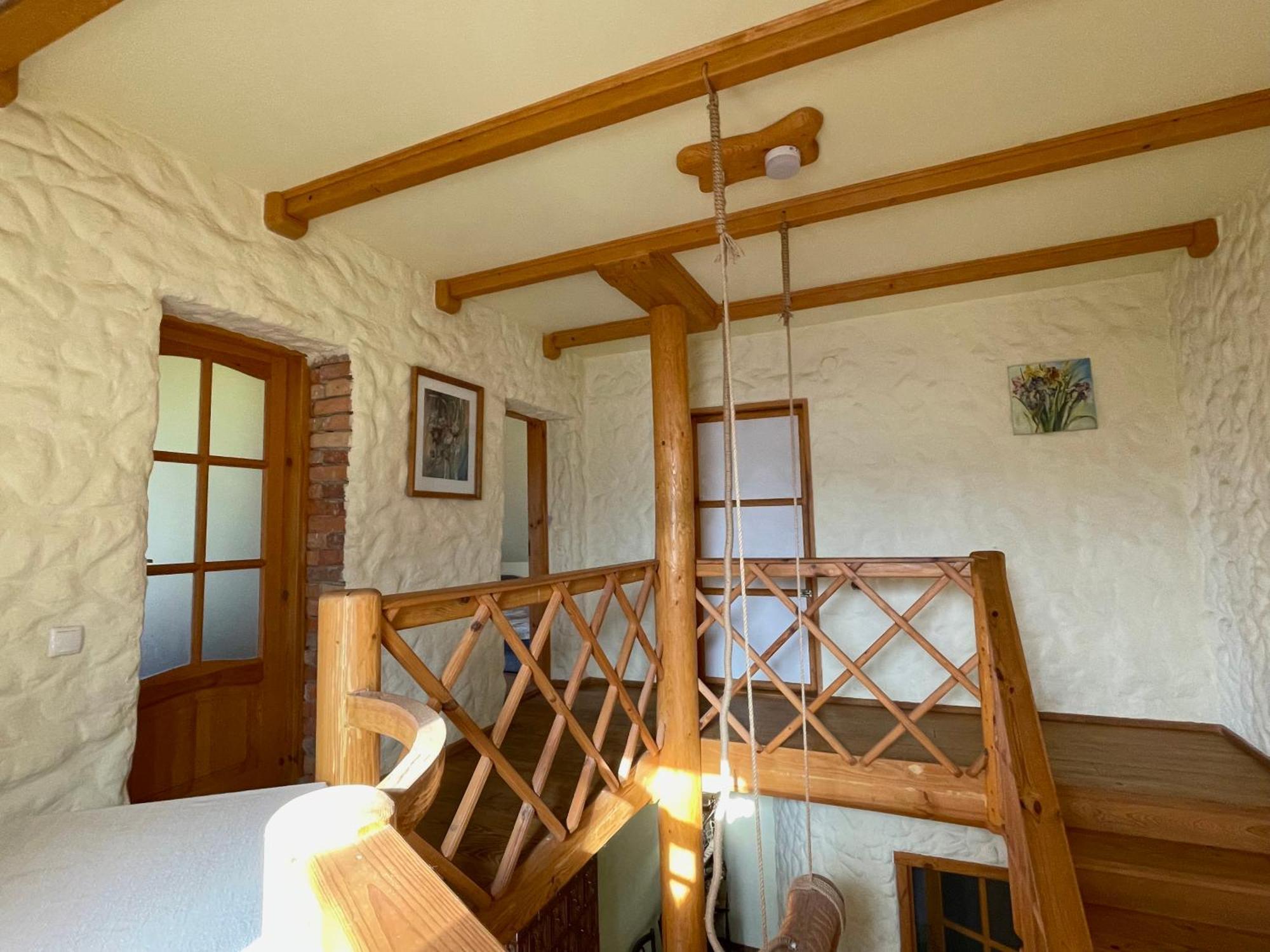 Tisnyi 7 Guest House Kam'janec'-Podil's'kyj Esterno foto